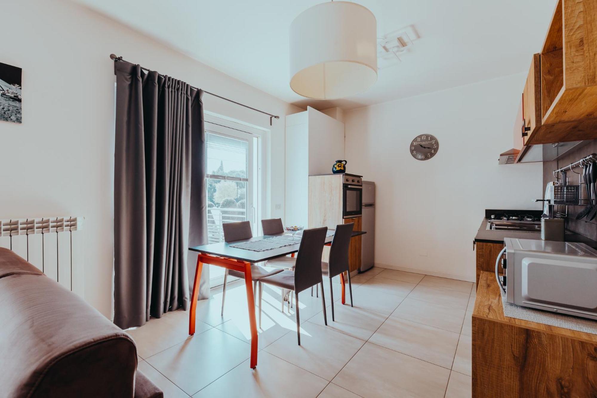 The Attico Apartment Padenghe sul Garda Exterior photo